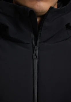New toob Ulkoilutakit