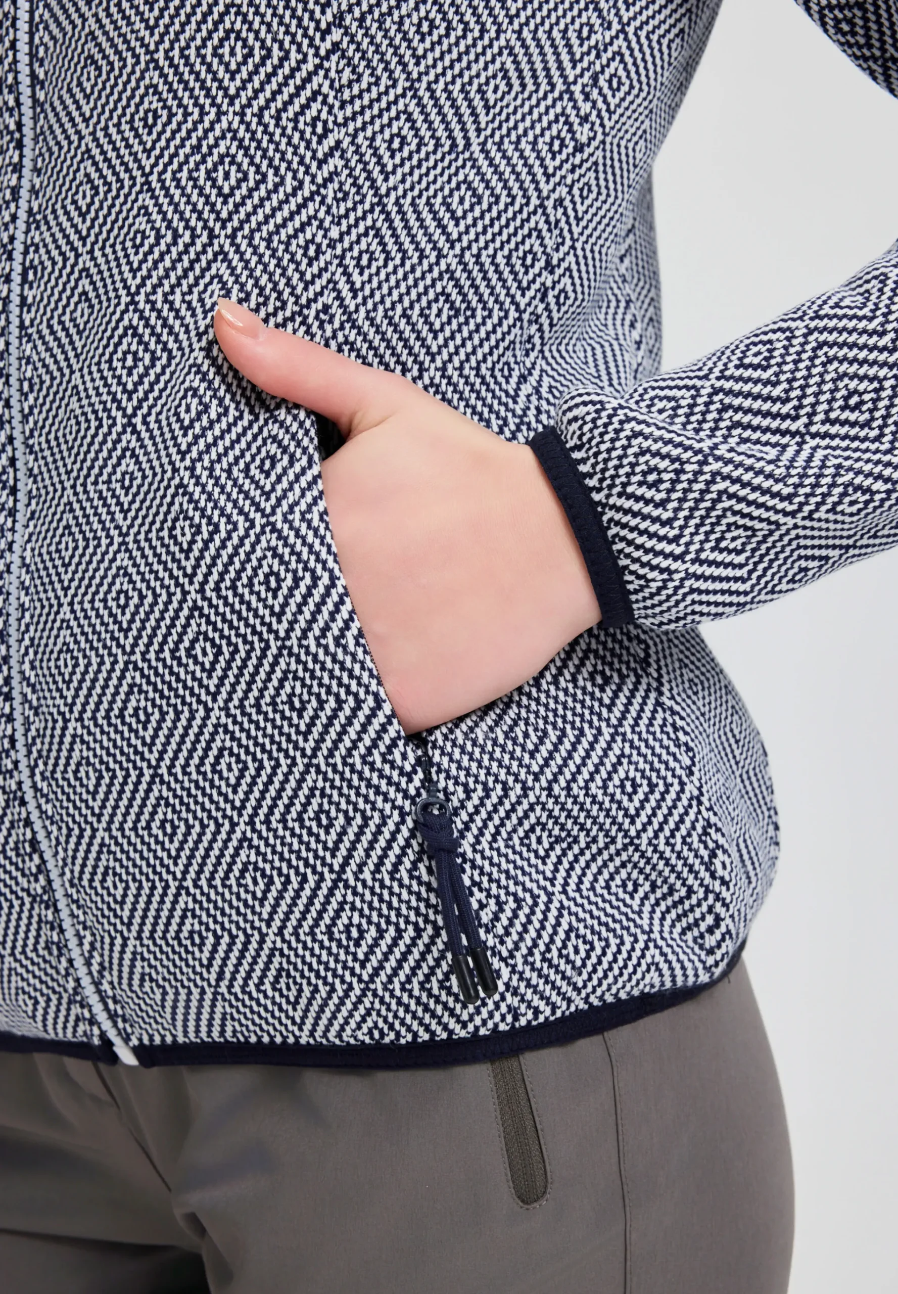 Discount Aike Välitakit Ja Fleecet|Ulkoilu