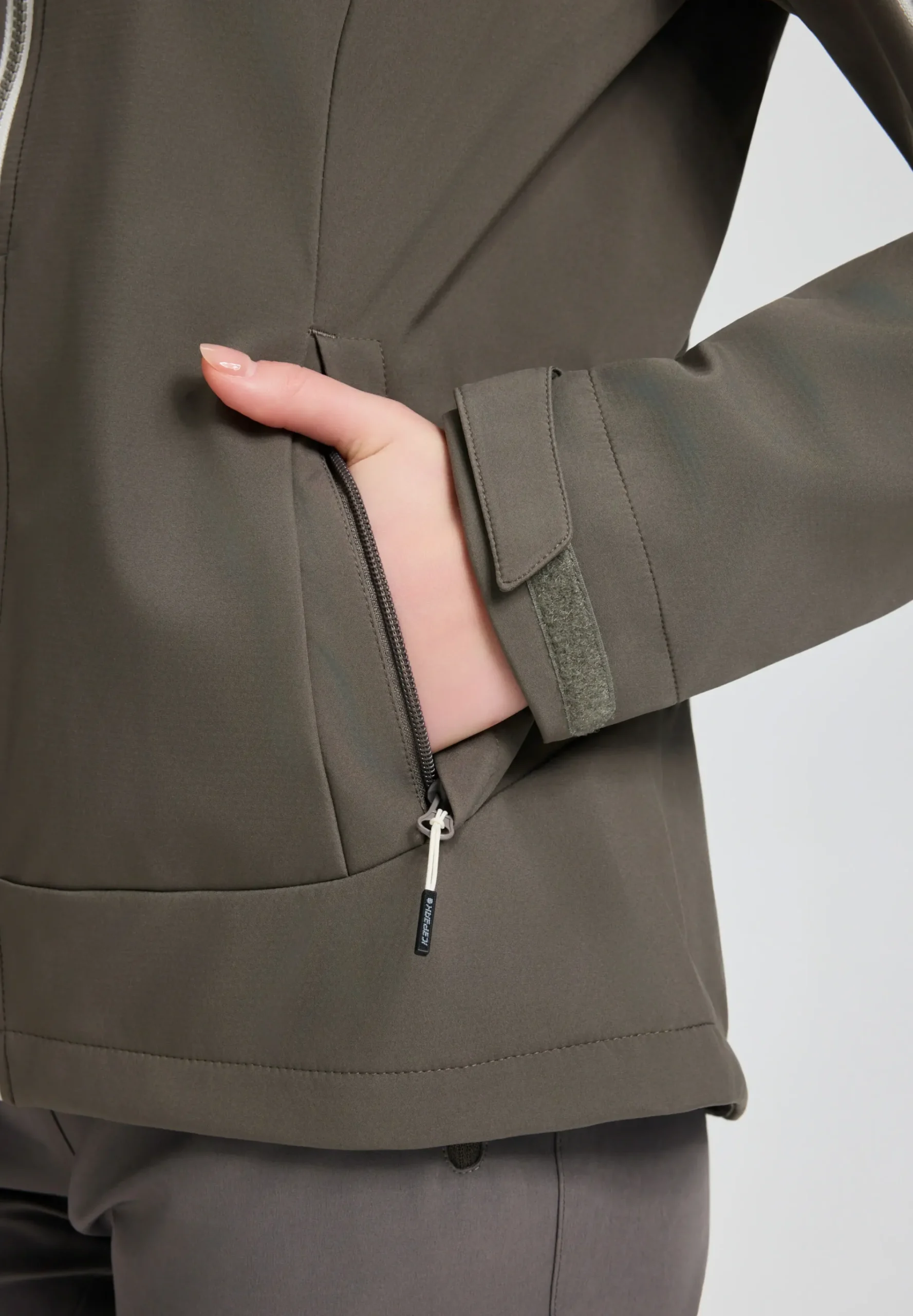 Bathgate Softshell-Takit