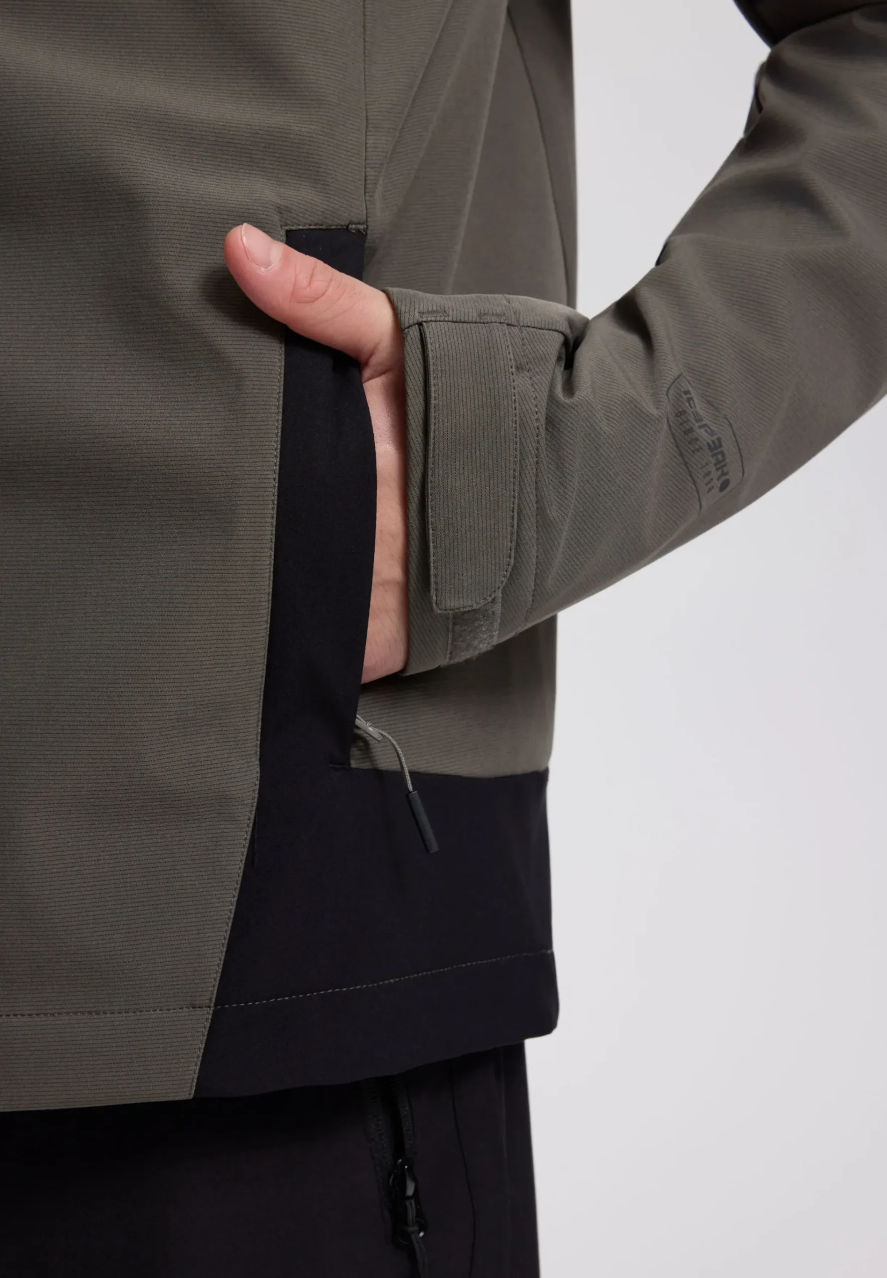 Clearance Buxton Softshell-Takit|Ulkoilu
