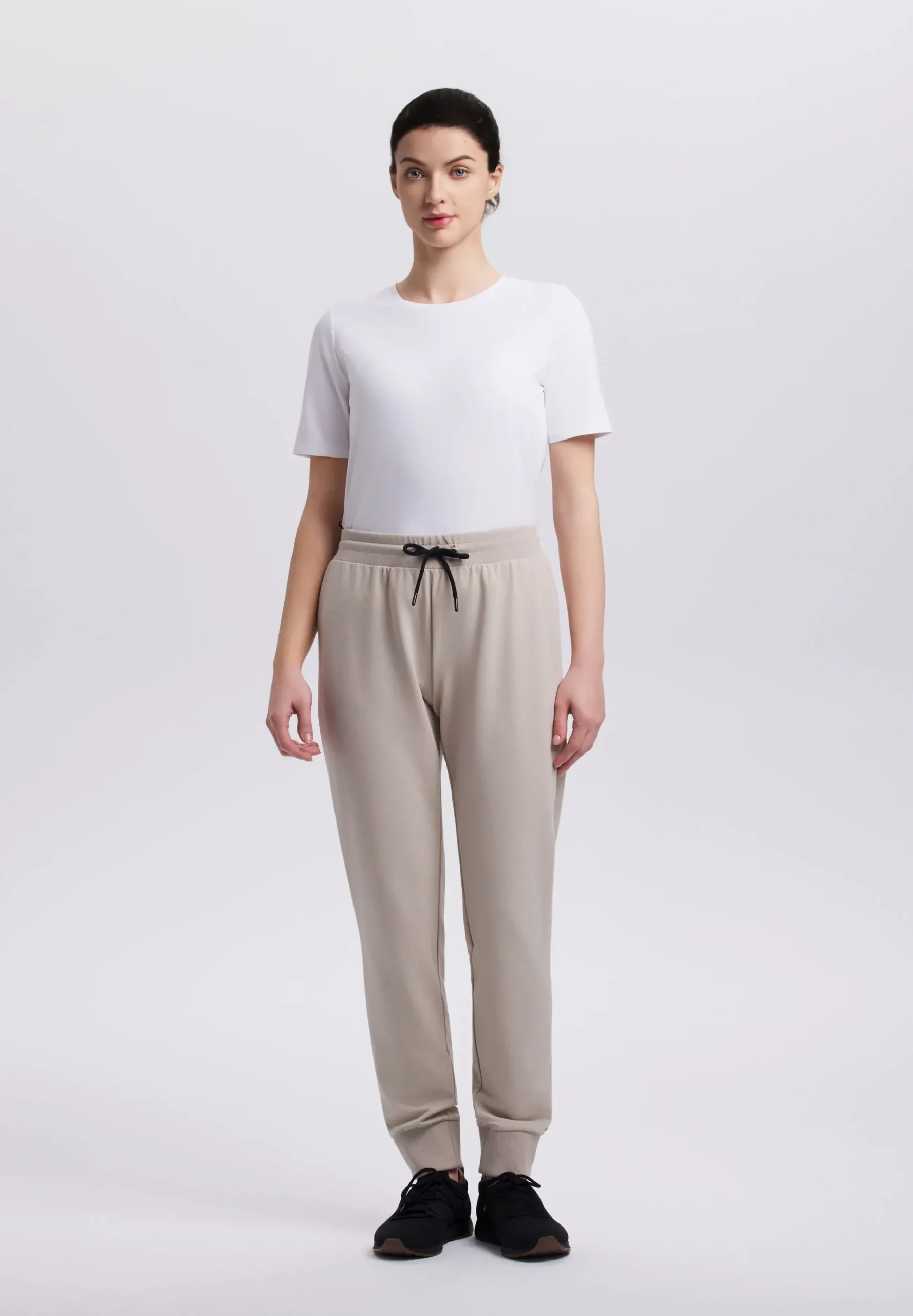 Sale Puhi Treeni|Collegehousut