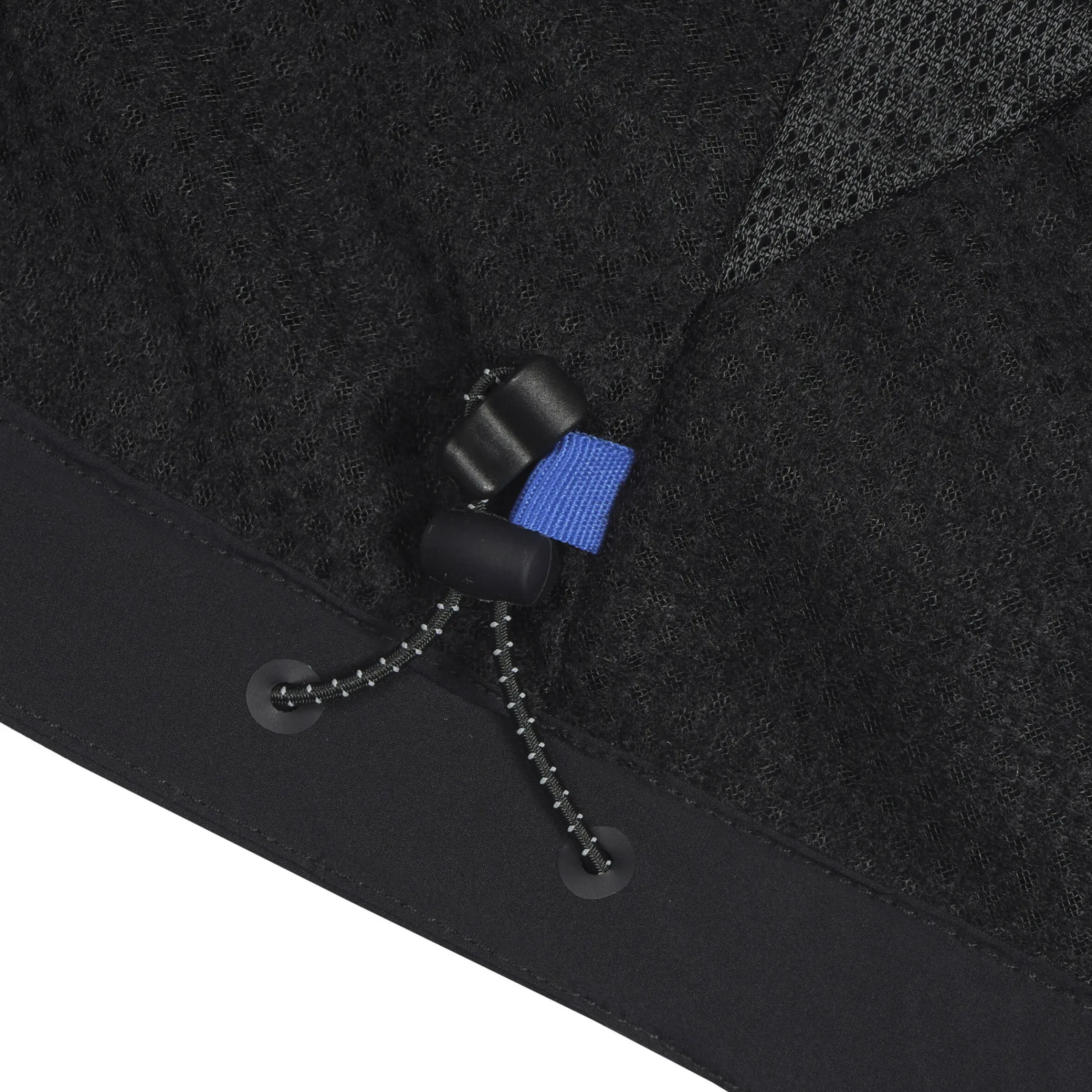 Outlet Autti Ulkoilutakit