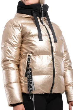 New Haijais Ulkoilutakit