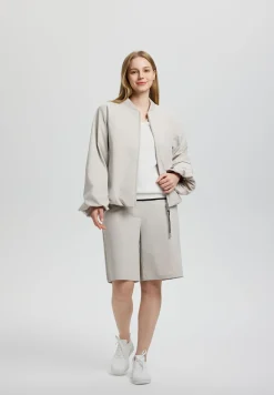Huhus Shortsit